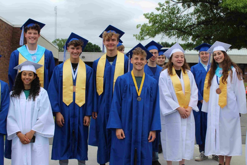 PICTURES & VIDEO Class of 2022 Senior Walkthrough Ichabod Crane