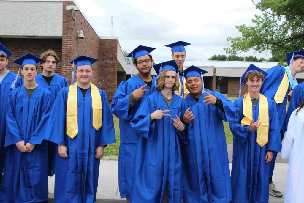 PICTURES & VIDEO Class of 2022 Senior Walkthrough Ichabod Crane Central School District